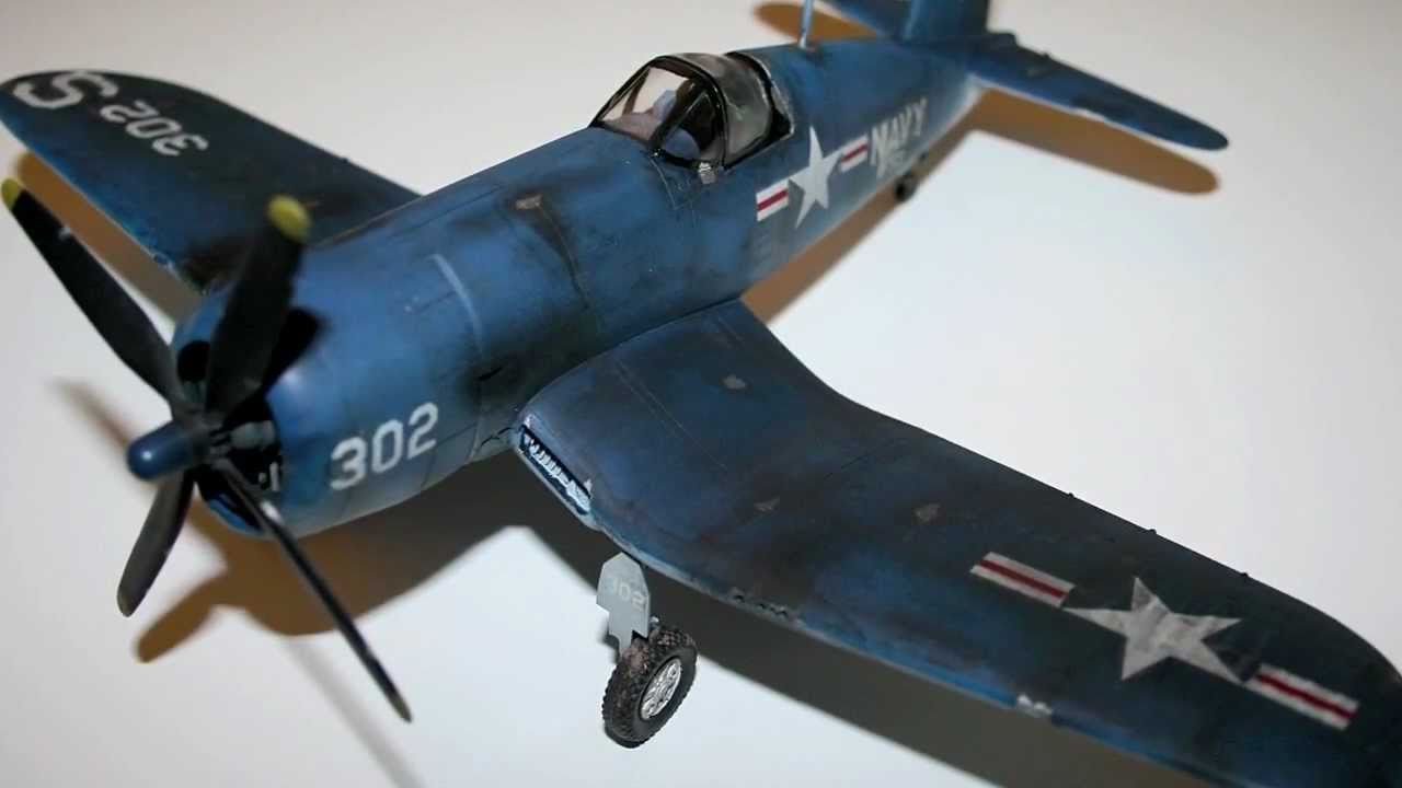 Academy F4U-4B Corsair 1/48