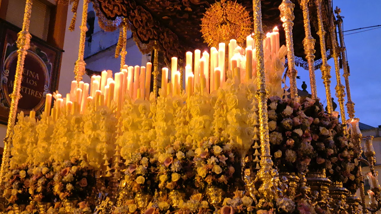 Salida de La Esperanza de la Yedra 8 Diciembre 2021. Marcha Real e Himno de la Coronación.