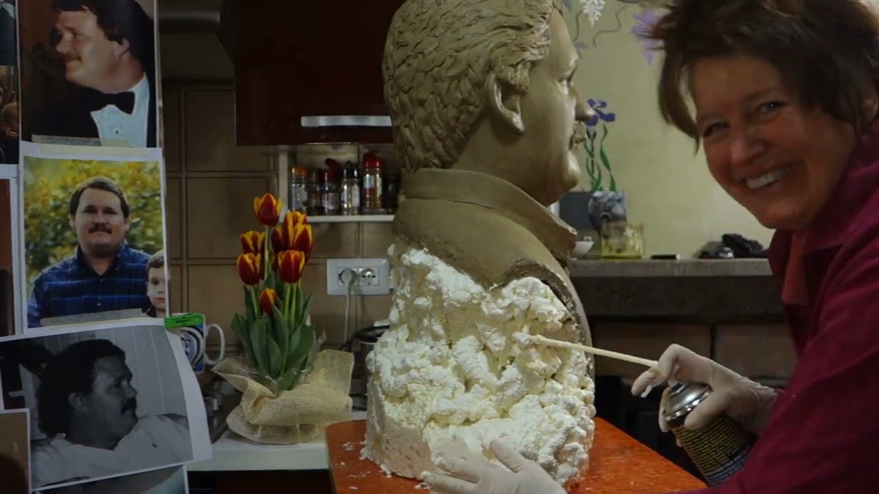 Sculpture - How to use Spray Foam to Build an Armature with artist  Kelly Borsheim