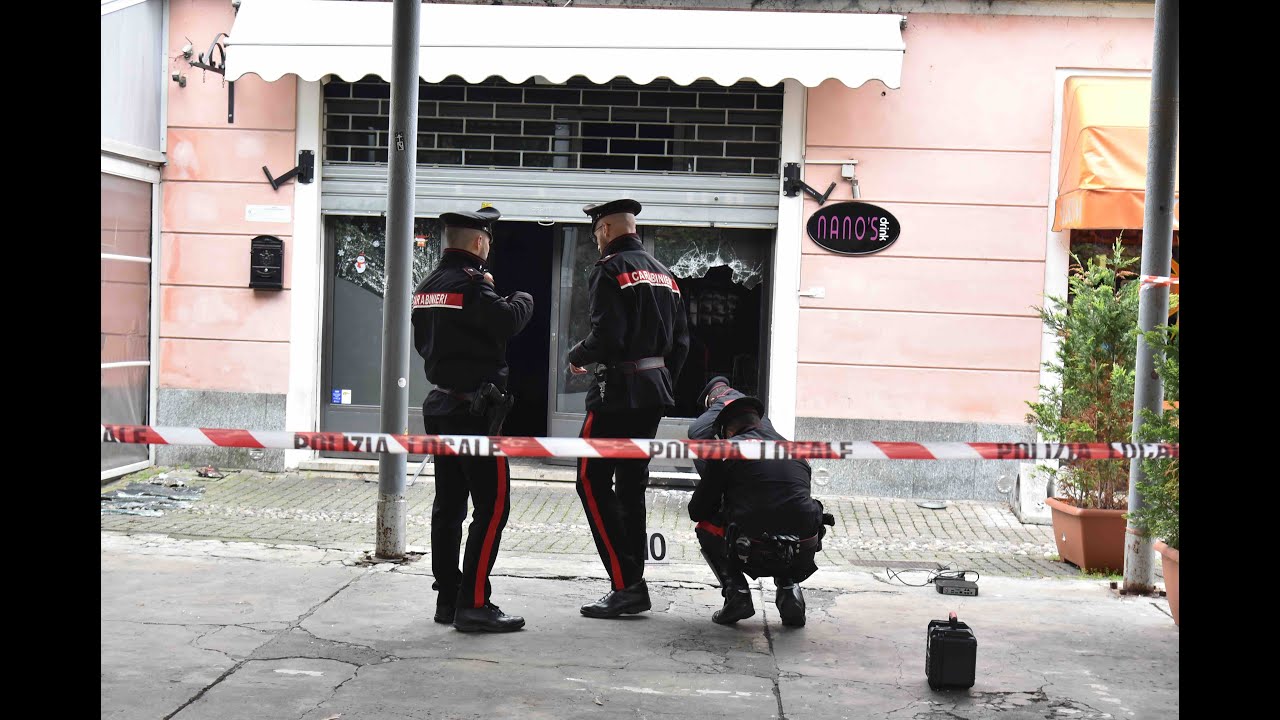 Vigevano, incendio in un locale del mercato coperto: la pista è dolosa