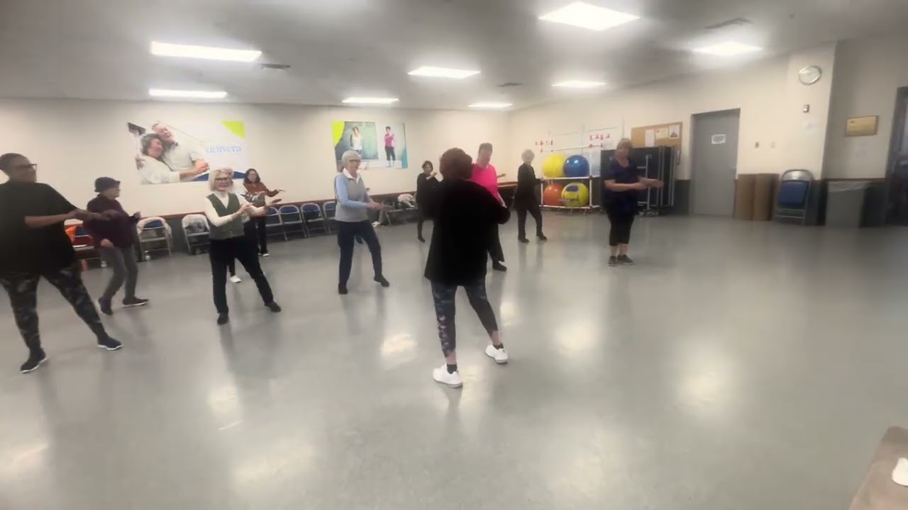 Amherst Senior dance class 