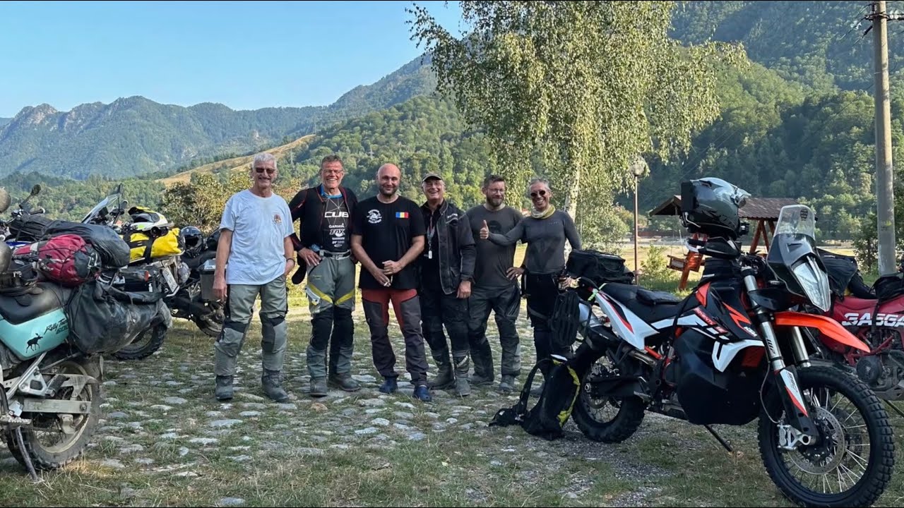 ACT Romania F9 - ACT-T5 - Transfagarasan - endlich mal Bären - Rettende Brombeerhecke