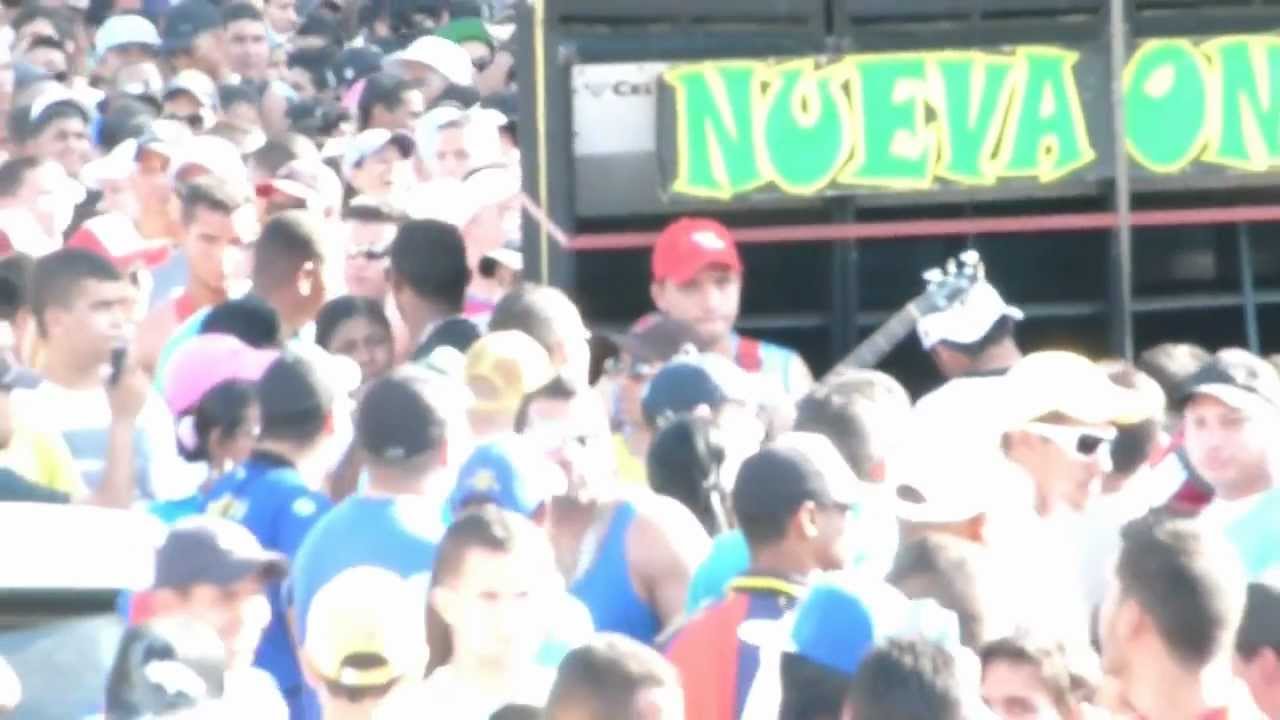 NUEVA ONDA HERMANOS CLARK EN COMPARSA UD102