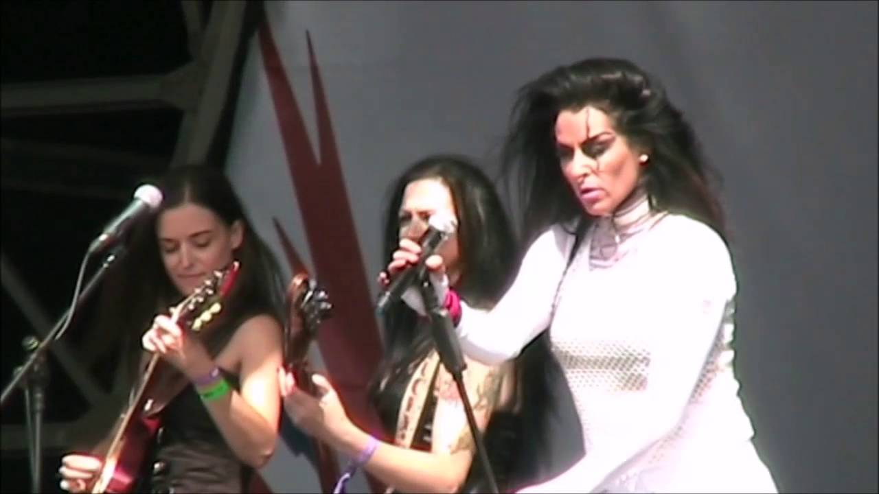 Sex Pissed Dolls F1 GP Silverstone 2016