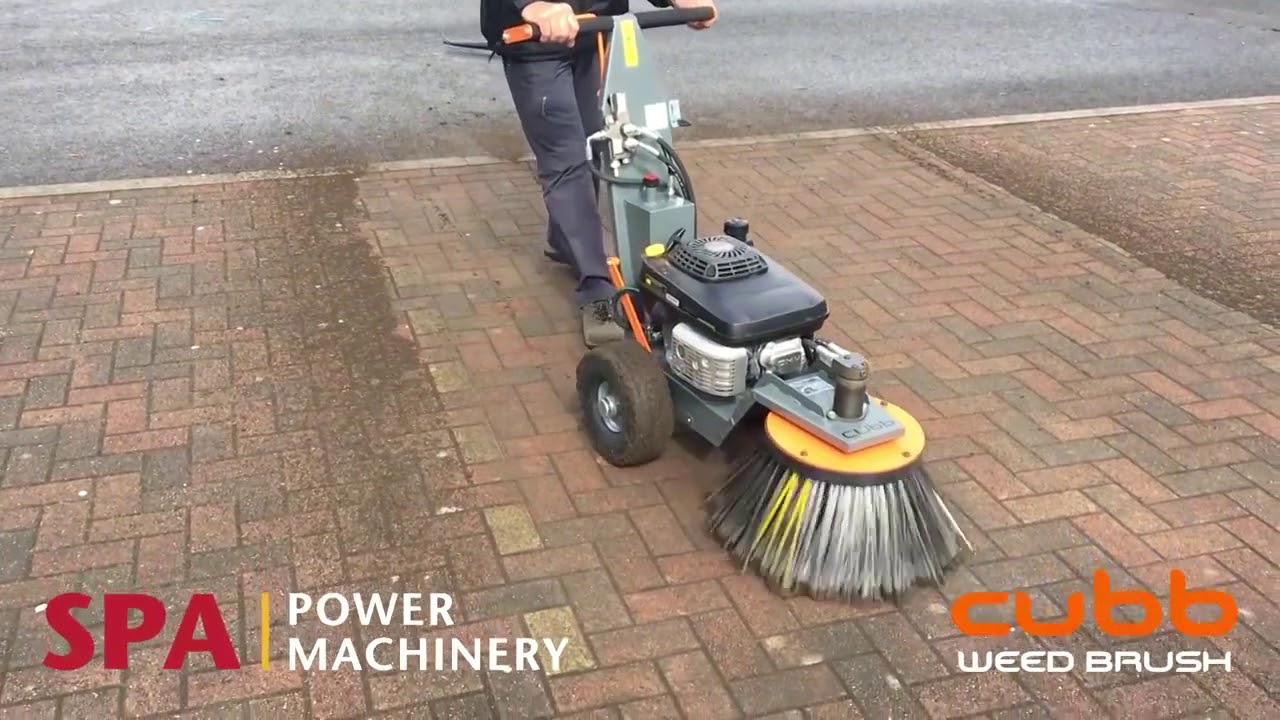 Cubb Weed Brush - Steel Brush Head on Block Paving