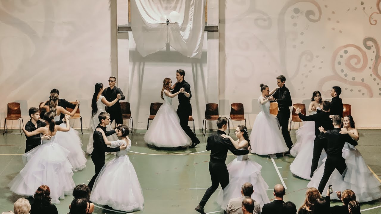 Fehérlófia Waldorf Szalagavató 2019 (4K)