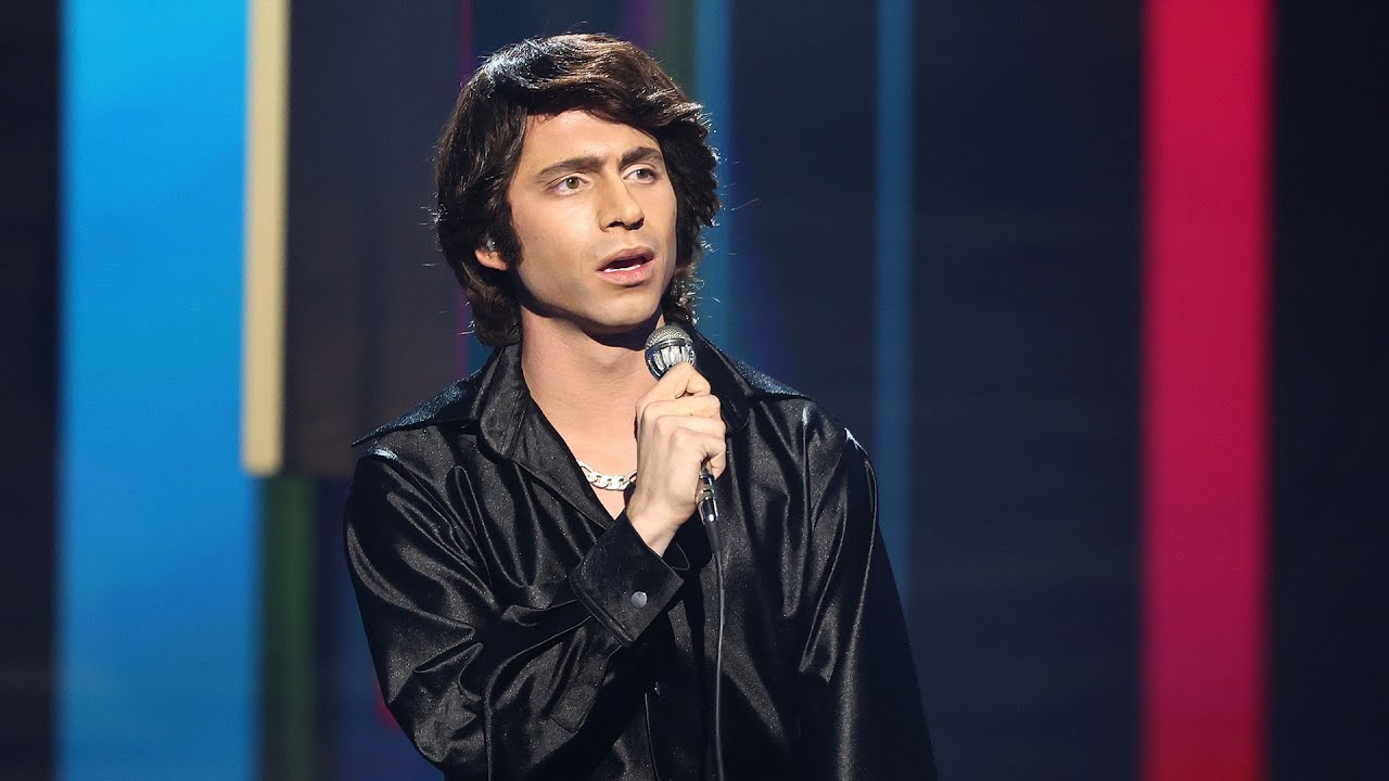Raoul Vázquez imita a Neil Diamond en 