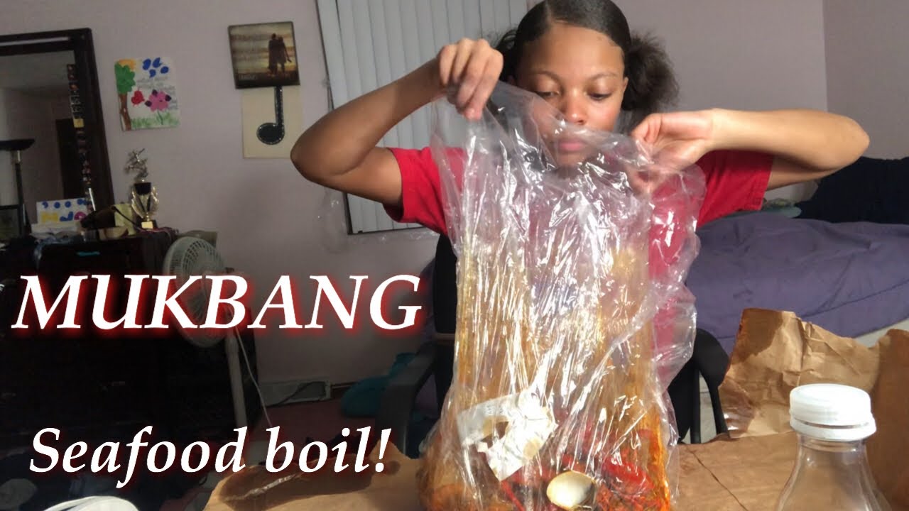 Seafood boil Mukbang// Storytime!