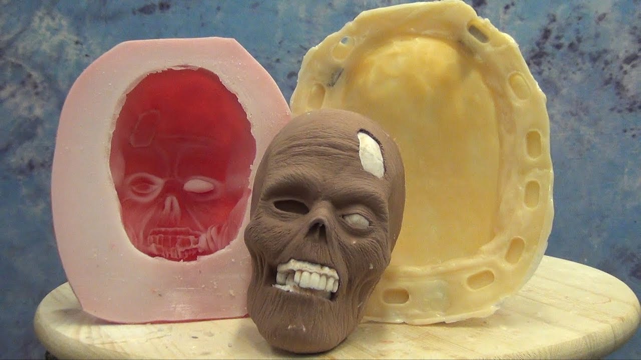 Brush On Mold Of A Monster Clay Sculpt With BR-75D Mothermold