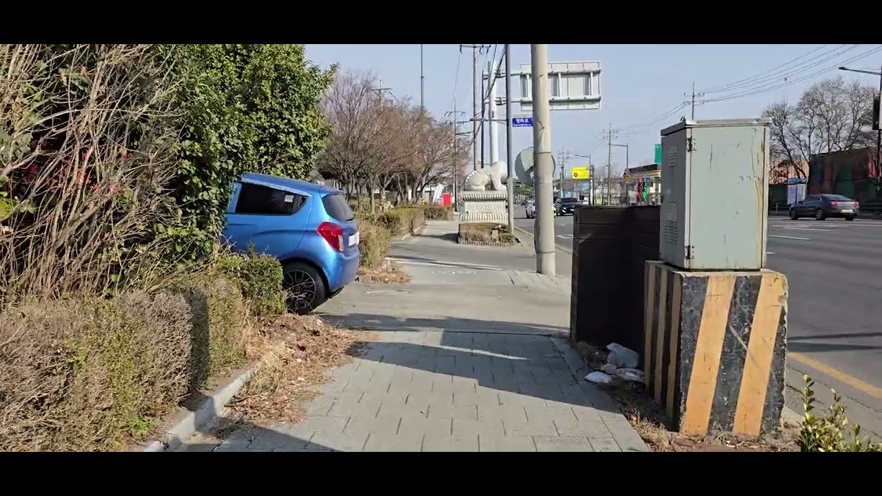 Walking from Dobongsan Station Train Depot to the Entrance of Bukhansan Dulle-gil |