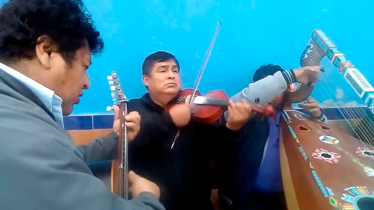 HUAYNO SENTIMENTAL ARPA & VIOLIN / AGUILA DE PUQUIO