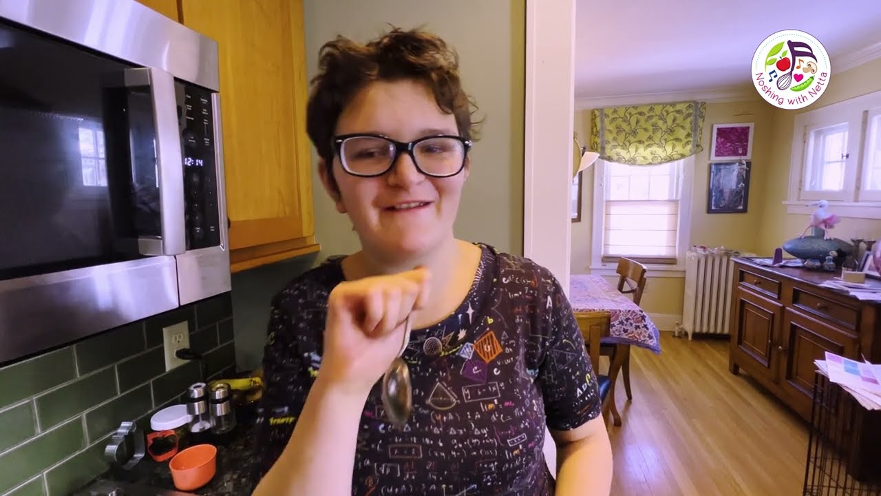 PEPPY Poppyseed Filling!!!