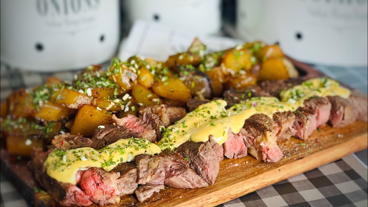 Steak 🥩 sauce moutarde et pommes de terre salardaises🥔