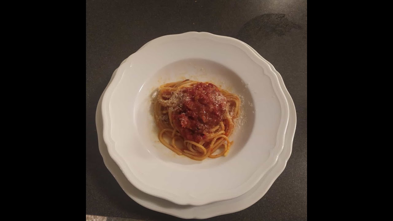 Italian Cuisine Lucca, Chef Gianluca Pardini presents Sugo finto (Sauce) – English version