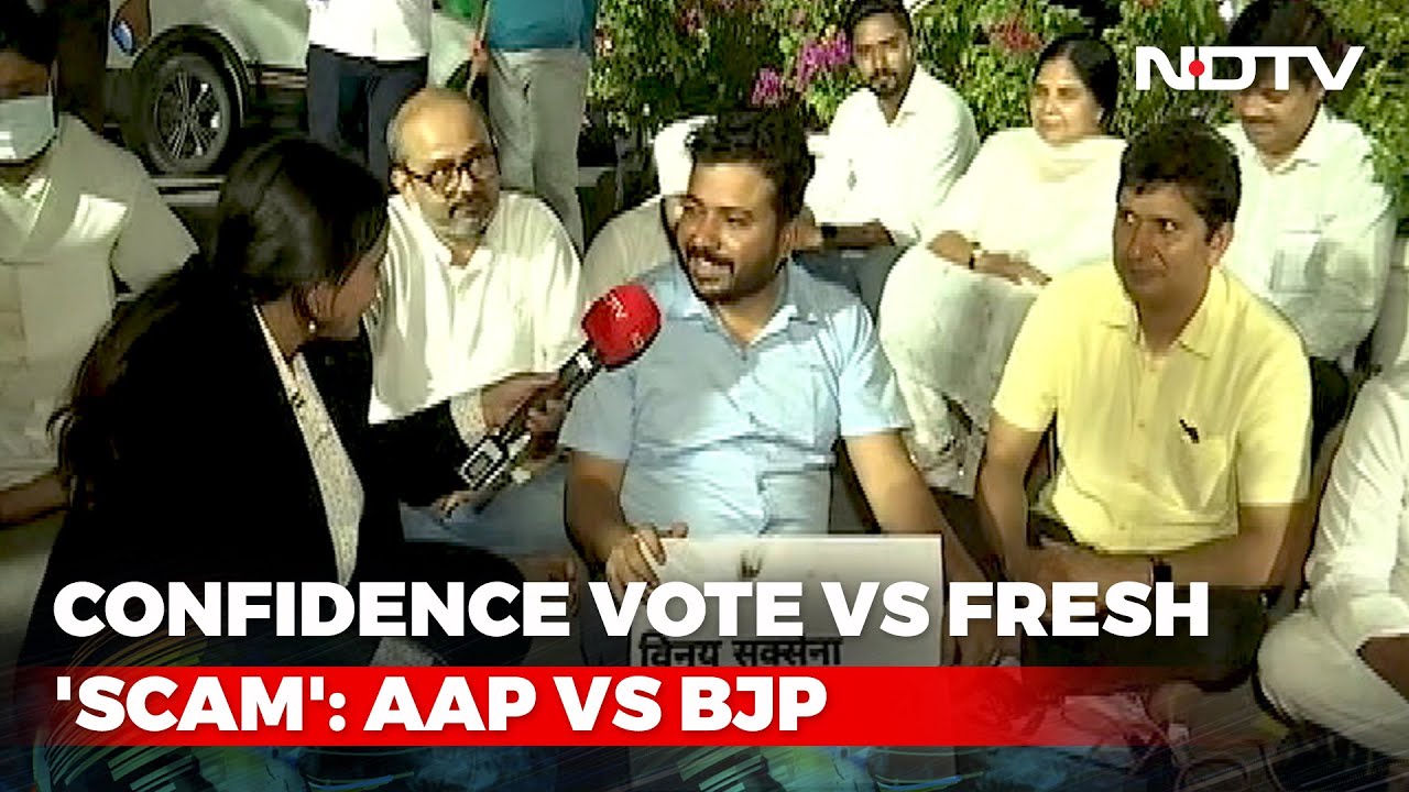 AAP Holds Overnight Protest At Assembly Against Lieutenant Governor