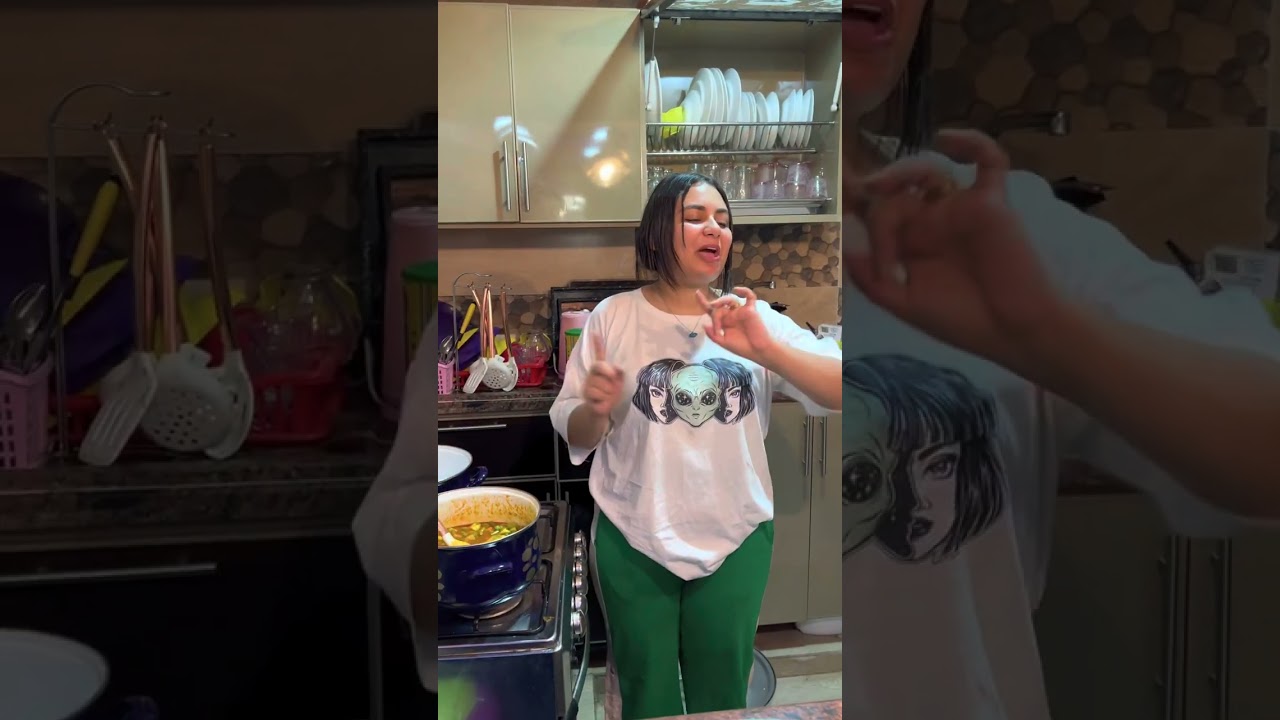 علمت عروسة اخويا الطبخ علشان لما حمتها تجلها تعرف تطبخلها 🤦🏻‍♀️👩🏻‍🍳