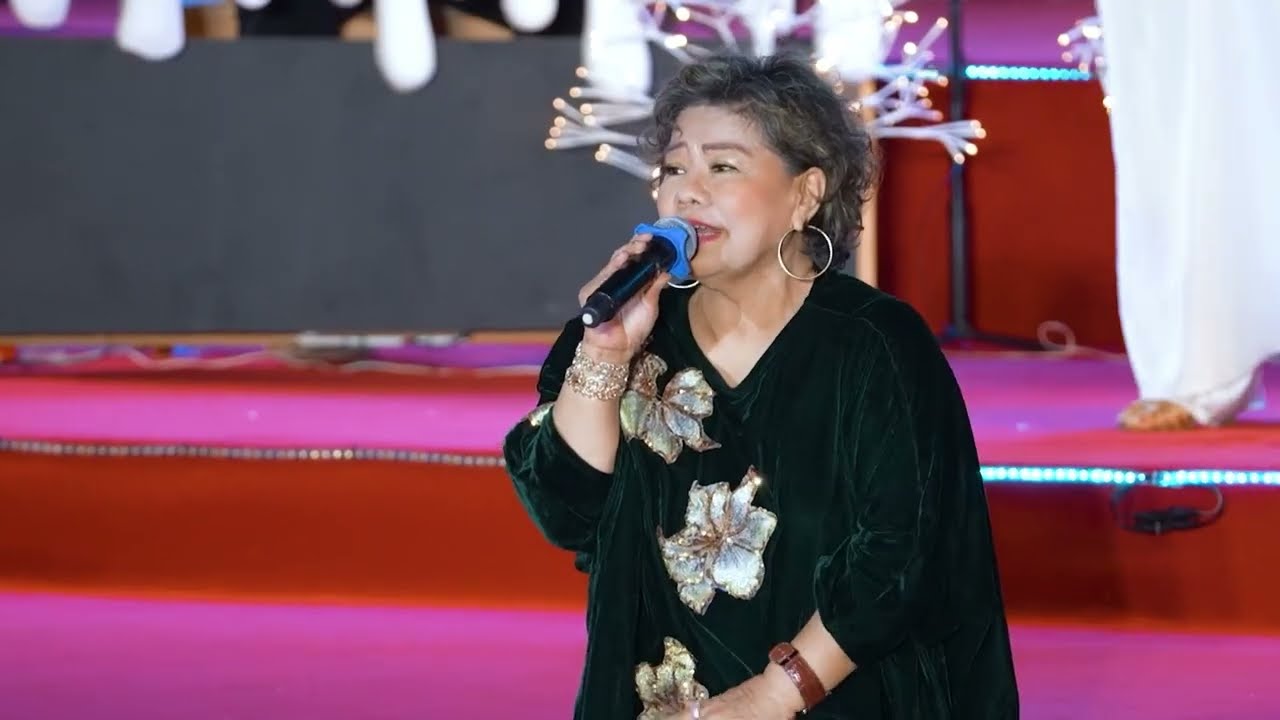 Mùa Xuân Bên Cửa Sổ - NSND Thanh Hoa (Trăng Trà Cổ Live Session)