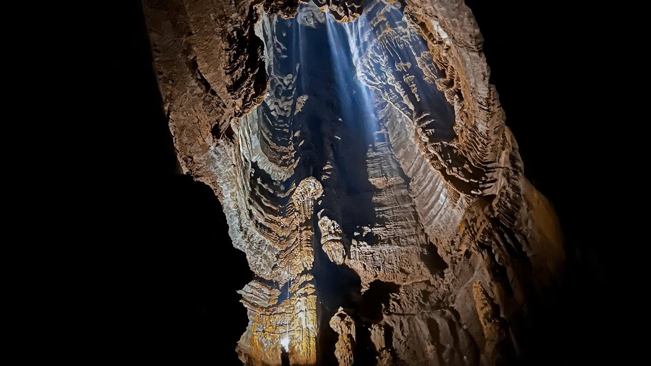 220ft Hole Leads To Massive Mesmerizing Waterfall
