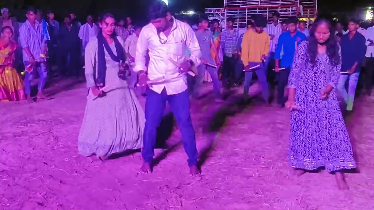 అశోక్ కోలాటం మైదుకూరు 9010051312 వీర నాగమ్మ జాతరలో వెండి కరిగే అంటూ చూడండి ఫ్రెండ్స్