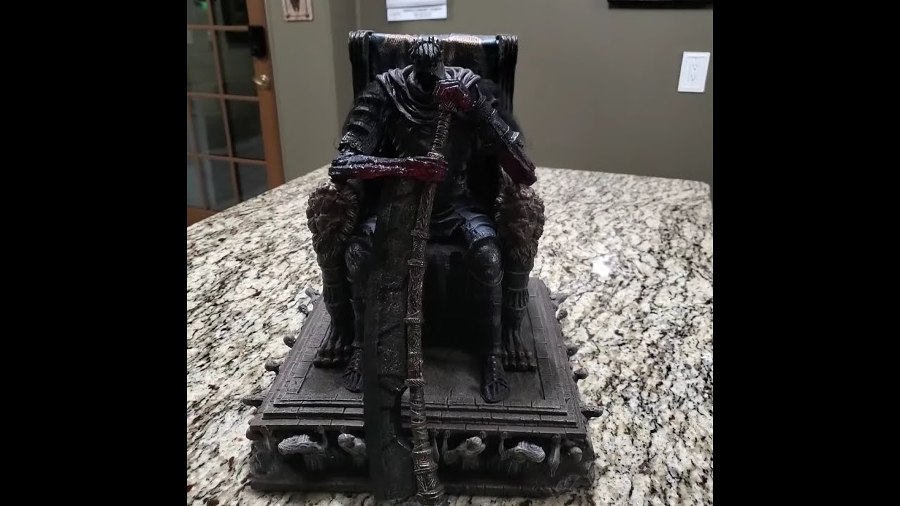 Purearts DS3 Yhorm The Giant Statue Unboxing (ft. Milla)