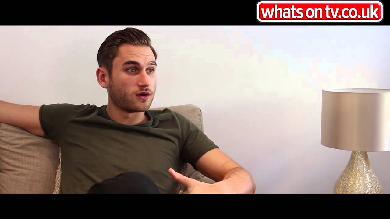 Interview with Hollyoaks' Charlie Clapham (Freddie Roscoe)