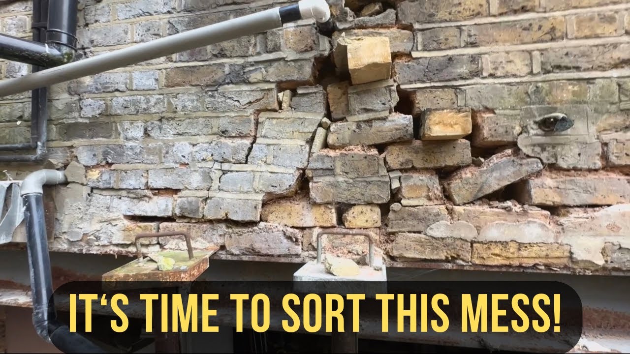 Fixing up this unstable wall Rescuing a cowboy build - Day 43