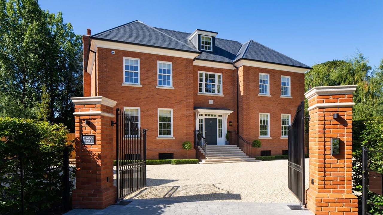 Atwood House | Six bedroom Georgian style luxury house | Manorgate Homes Video