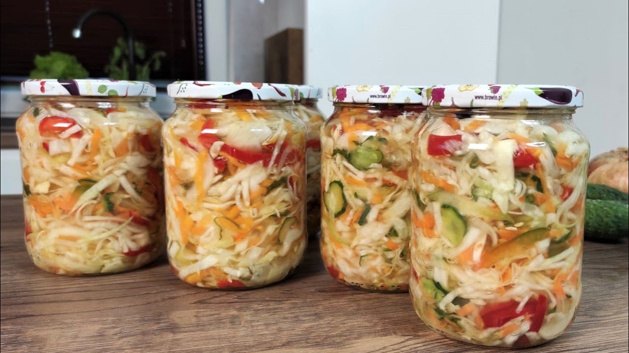 Pyszna sałatka obiadowa na zimę / KarolGotuje