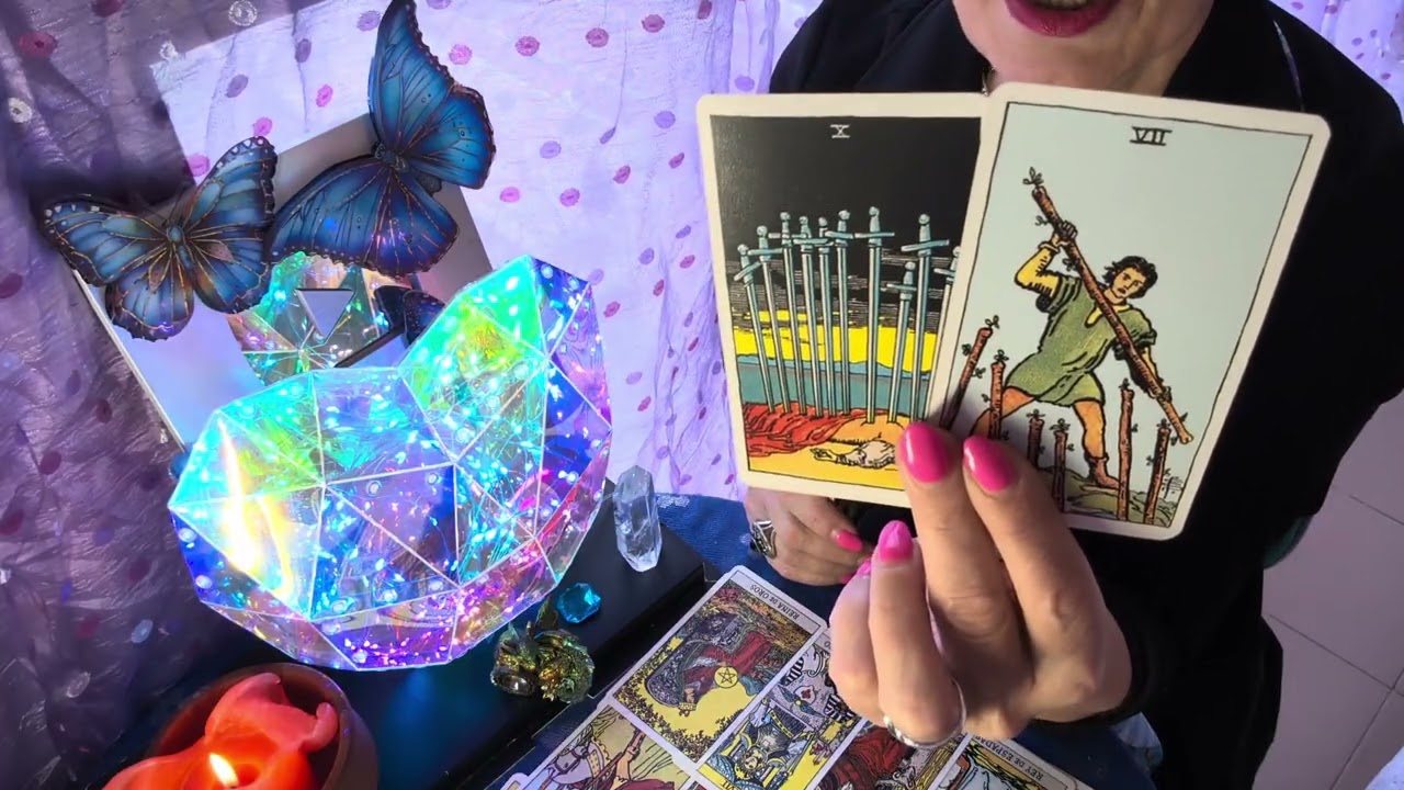 SOLO PARA SOLTEROS 💞🔮 ( UN AMOR ROMÁNTICO)