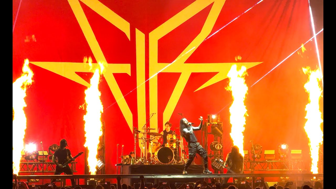Watch The World Burn... Falling in Reverse...LIVE... Knoxville Tn 2-8-24