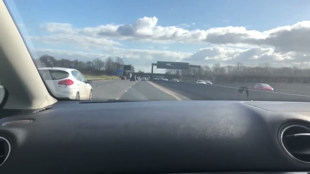 M6 south Knutsford services