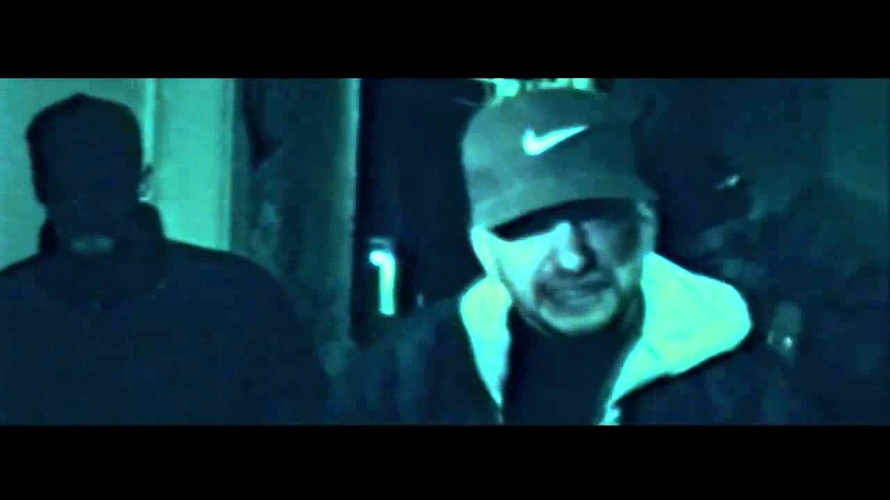 Menhir - ABBARRATICCHE IN DOMMO [Official Street Video]