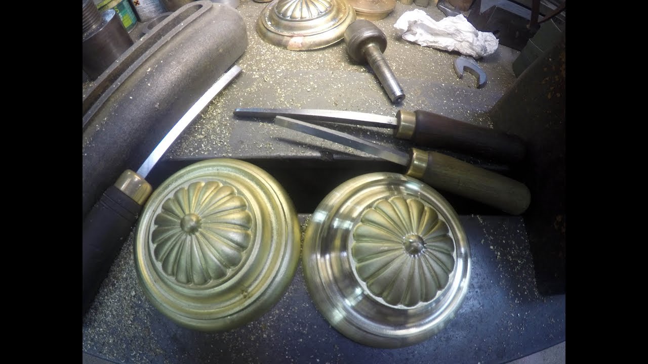 Bouton 708 Ø130 RG 1/3