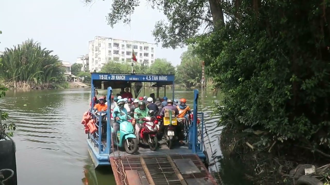 Đò Rạch Cát Sau - Phạm Thế Hiển qua bến Lưu Hữu Phước quận 8 SG ngày 22 Tết Bính Ngọ (09/02/2026)