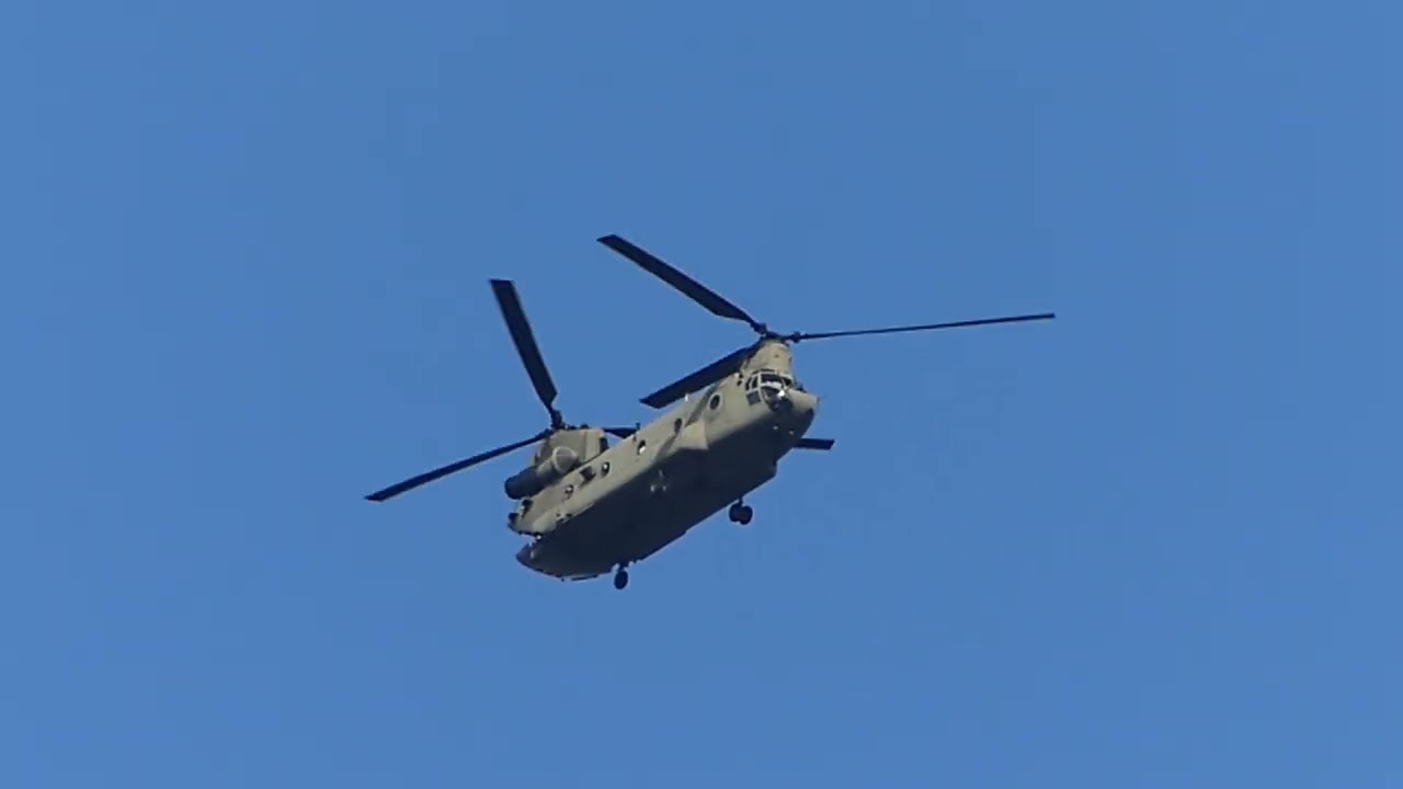 CH 47F Chinook Overflight near Hoch by Ehenfeld after Departure from Grafenwöhr Army Airfield, 03 03