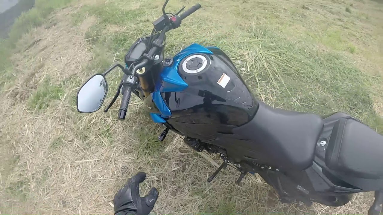 GSX-S750A - Refletindo e fazendo um pouco de offroad