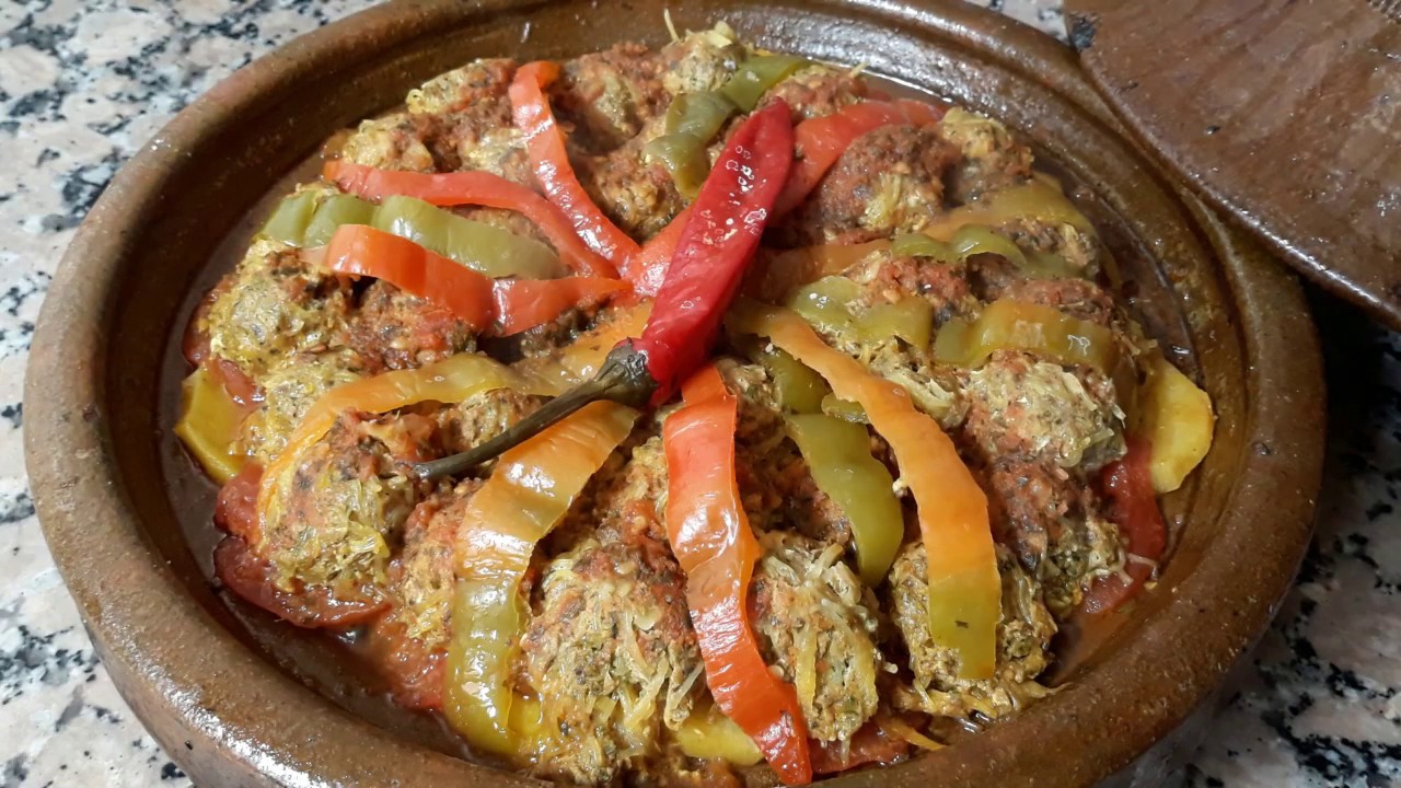 هذا هو طاجين الحوت ولابلاش😂 جربي وحكمي كفتة السردين بالشعرية الصينية لن تستغني عنها بعد اليوم😍👍🏻