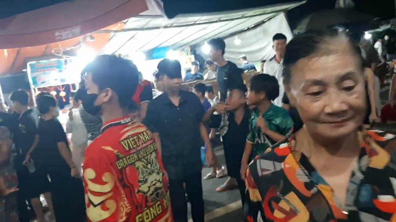 Hôm nay mình đi lễ đình 