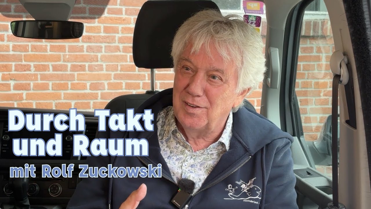 Durch Takt und Raum mit Rolf Zuckowski über das Kind-Sein & -Bleiben in der Musik