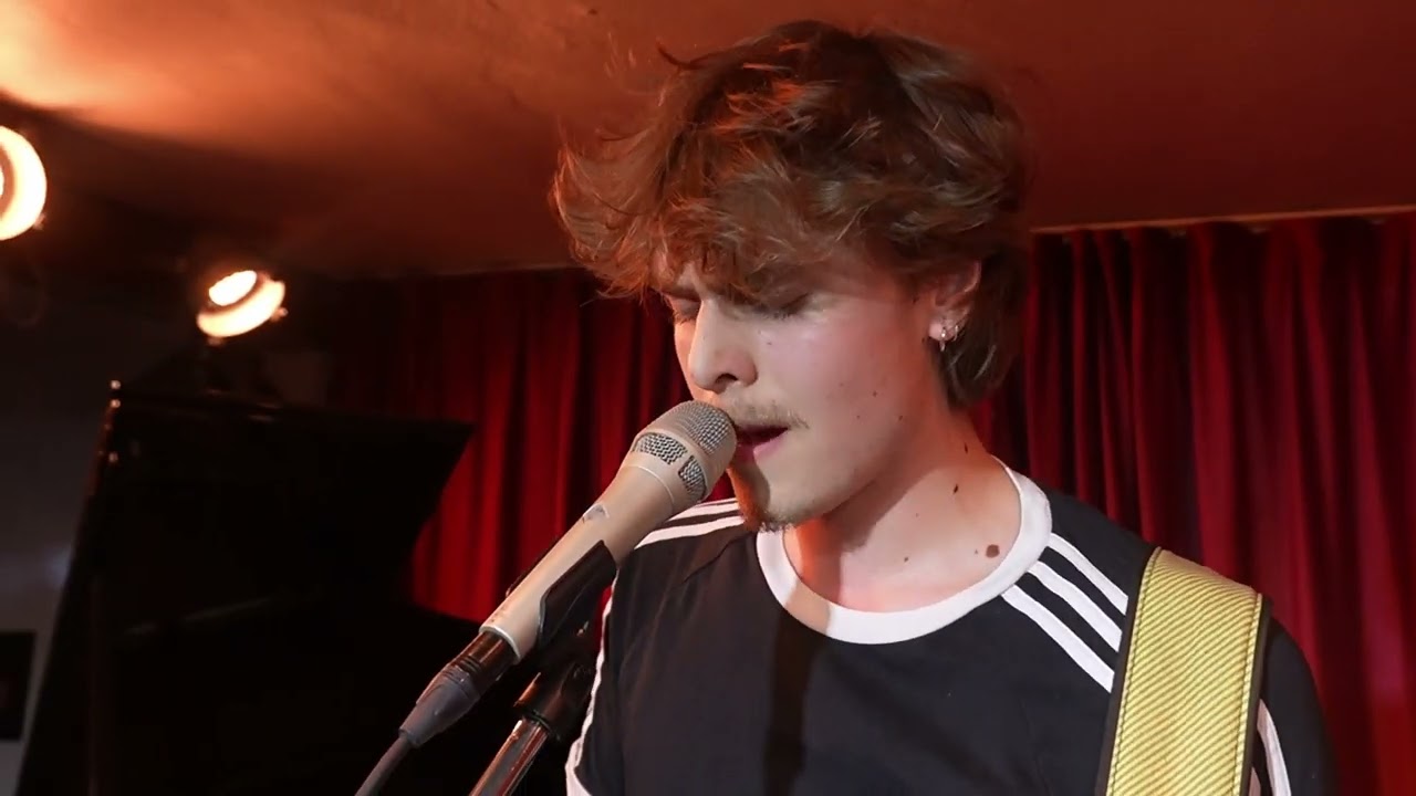 STOREBJERG - Bookstore Sessions