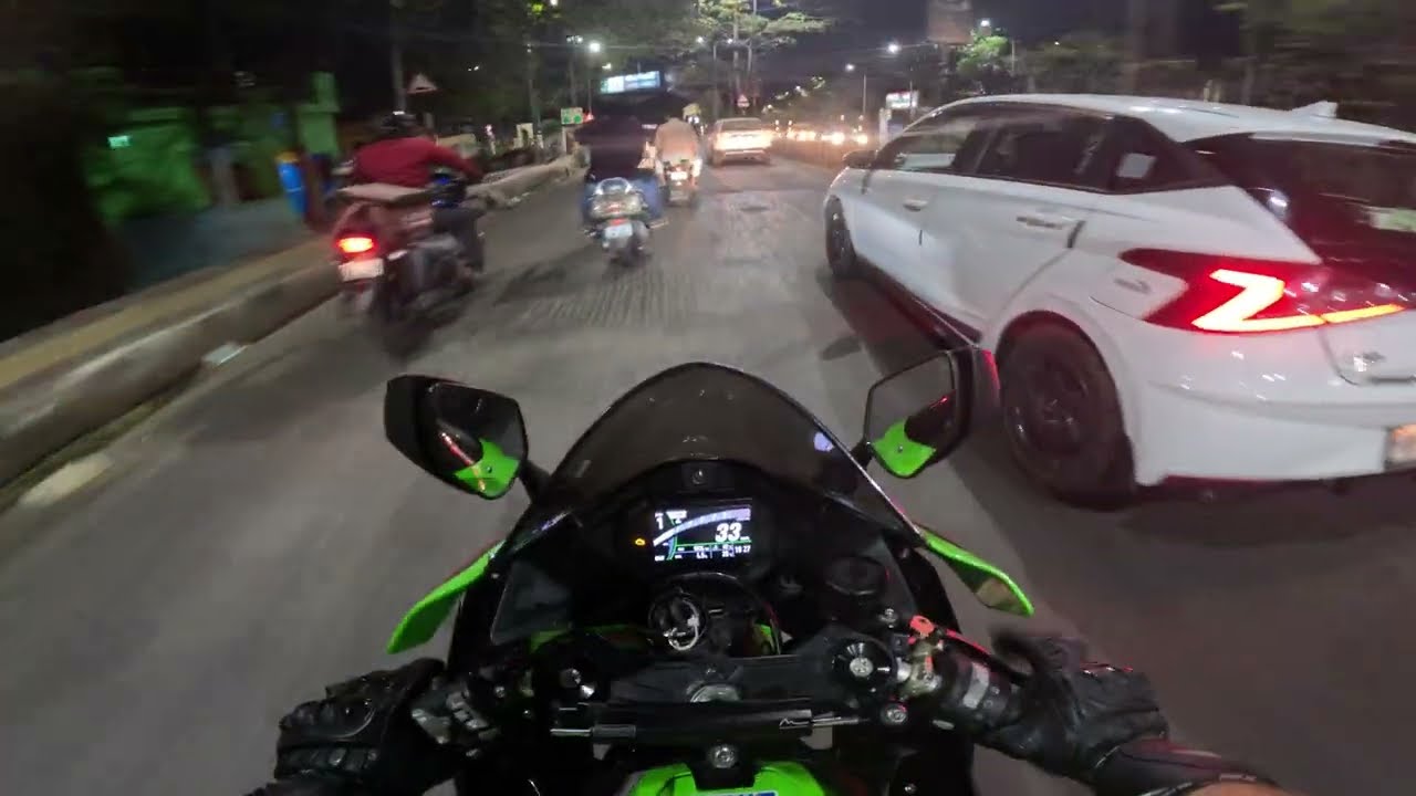 Kawasaki Ninja ZX-10r Vs z900 | Night ride | Drag | Pops & Bang | Quickshifter |  Akra full system