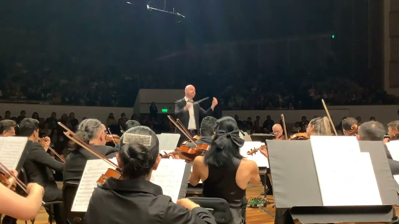 Ancestro (Bambuco) Germán Darío Pérez. Orquesta Filarmónica de Bogotá. Víctor López, director.