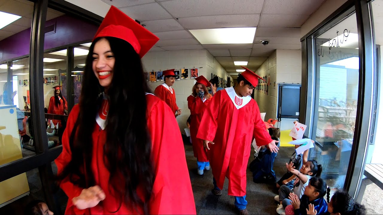 Union Seniors Inspire Elementary Students at Roy Clark Elementary