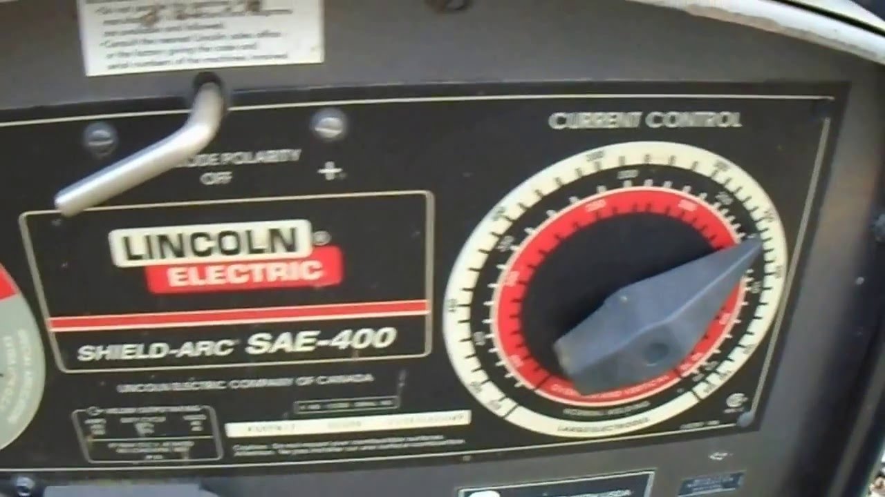 2006 Lincoln SAE 400 amp diesel welder
