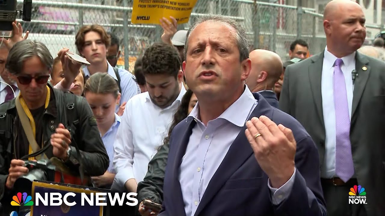 &lsquo;The rule of law is not fine&rsquo;: NYC comptroller speaks after ICE arrest