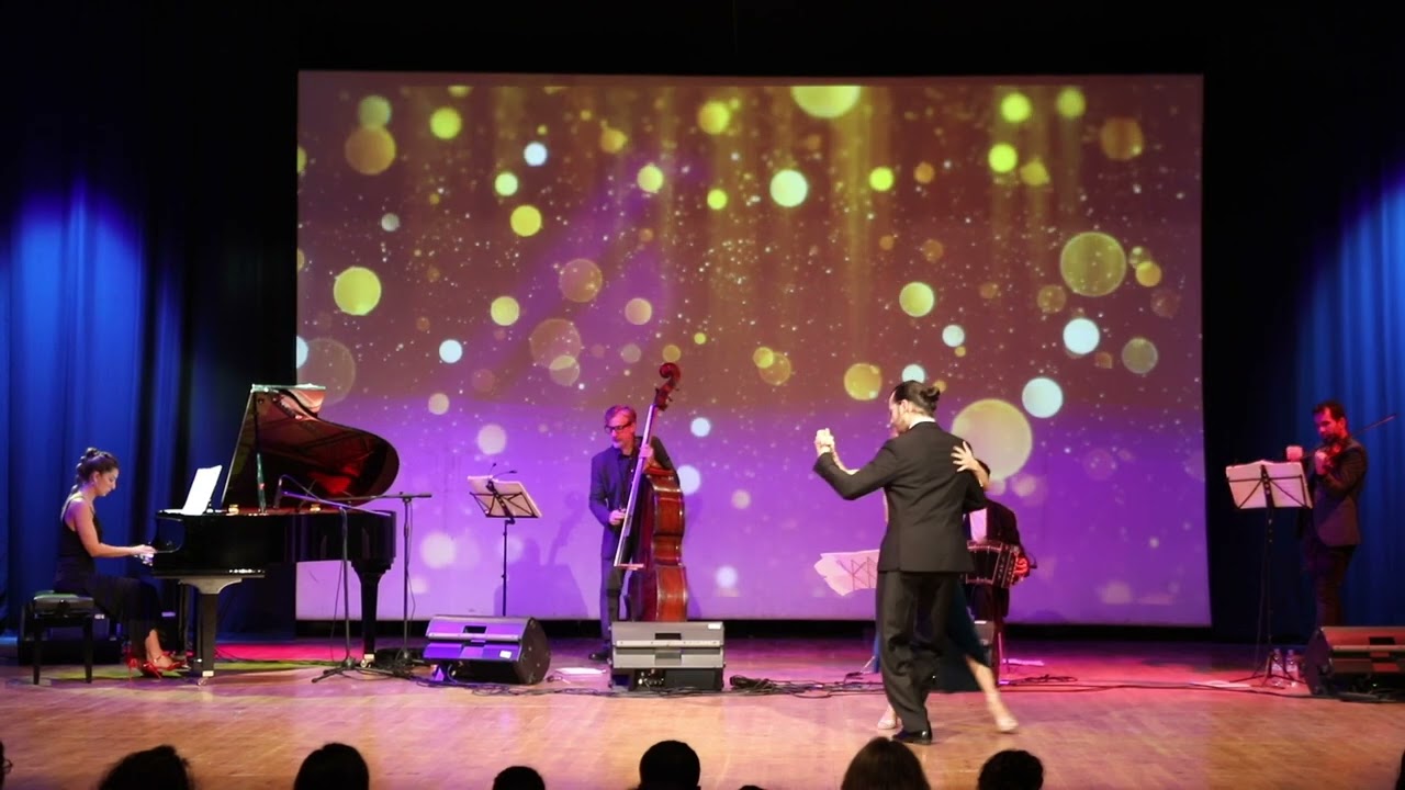 İbrahim Hafiftaş & Hande Tetik  at Tango Bardo Live-ISTANBUL (1/2)