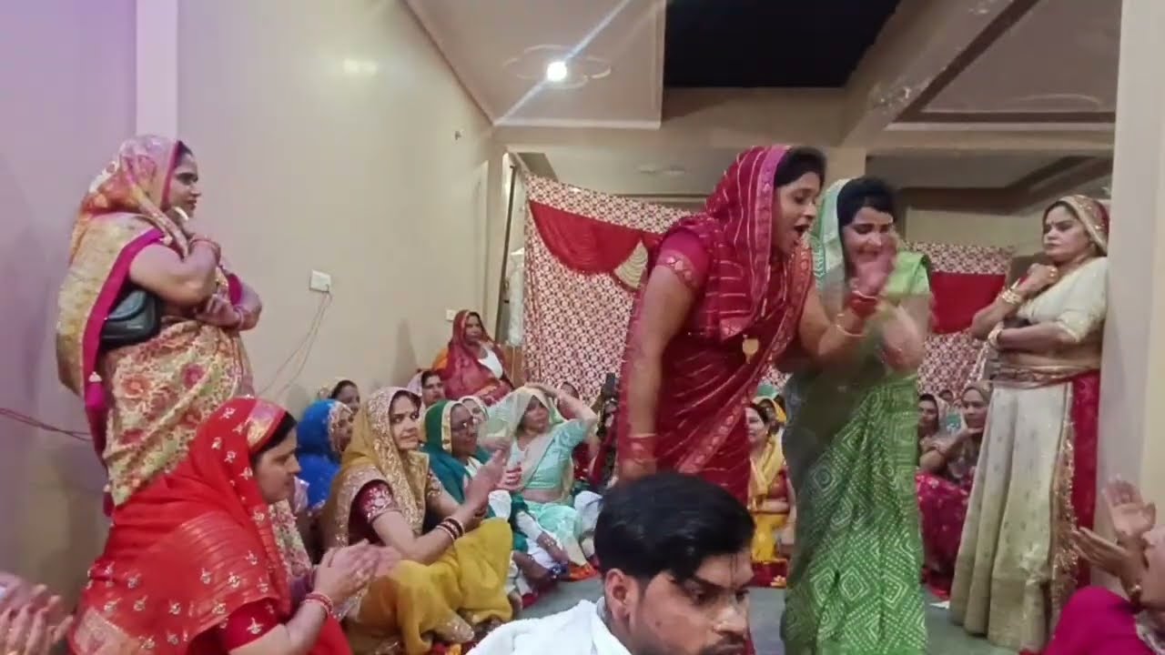 पुजा का सबसे सुपरहिट लोकगीत पर डान्स 🌿किसने किया रे पानी में बिछोना#youtub #viraldance #lokgeet 
