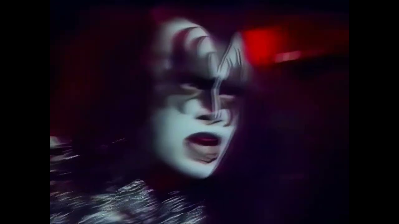 Kiss - Detroit Rock City (Official Music Video)