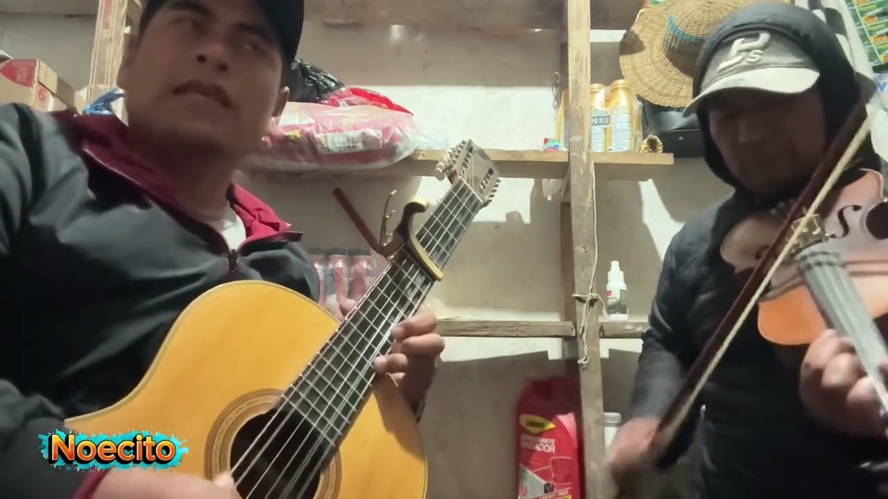 🎹Guitarra y violín, Cuerdas chinchilinas🎷Huánuco Marañon🤗🥰 Como Dios amó al mundo 🌍
