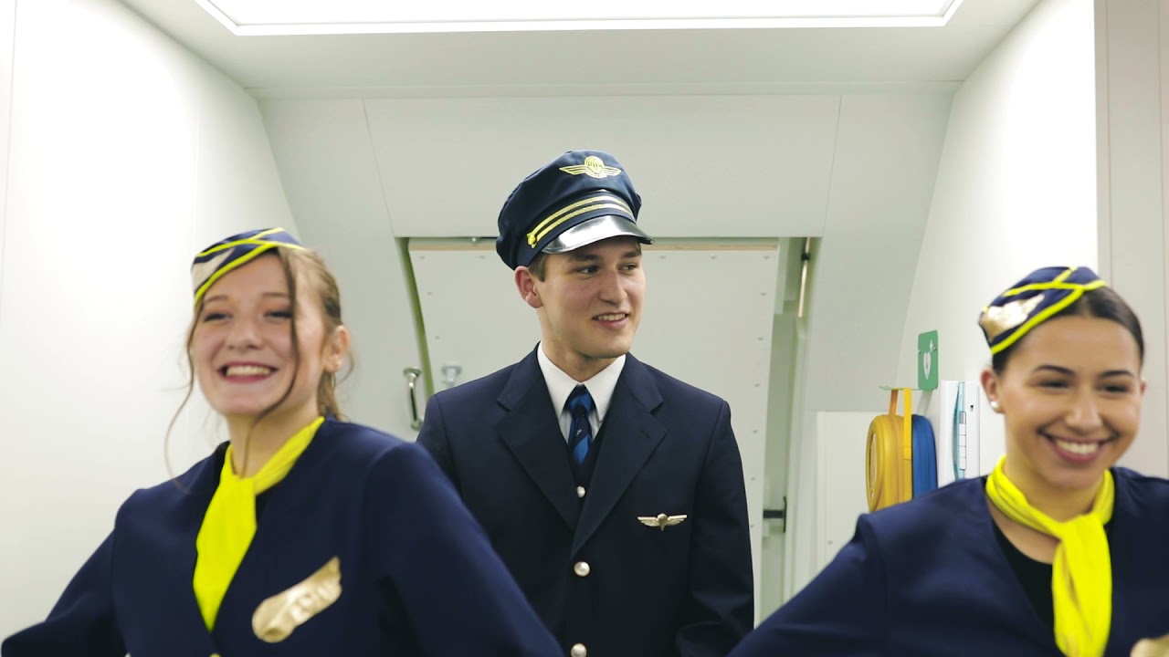 Opening Albedalocatie Lutonbaan op Rotterdam The Hague Airport